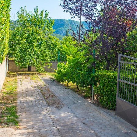Holiday Home Narona Mostar Exterior photo