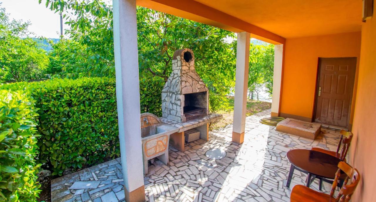 Holiday Home Narona Mostar Exterior photo